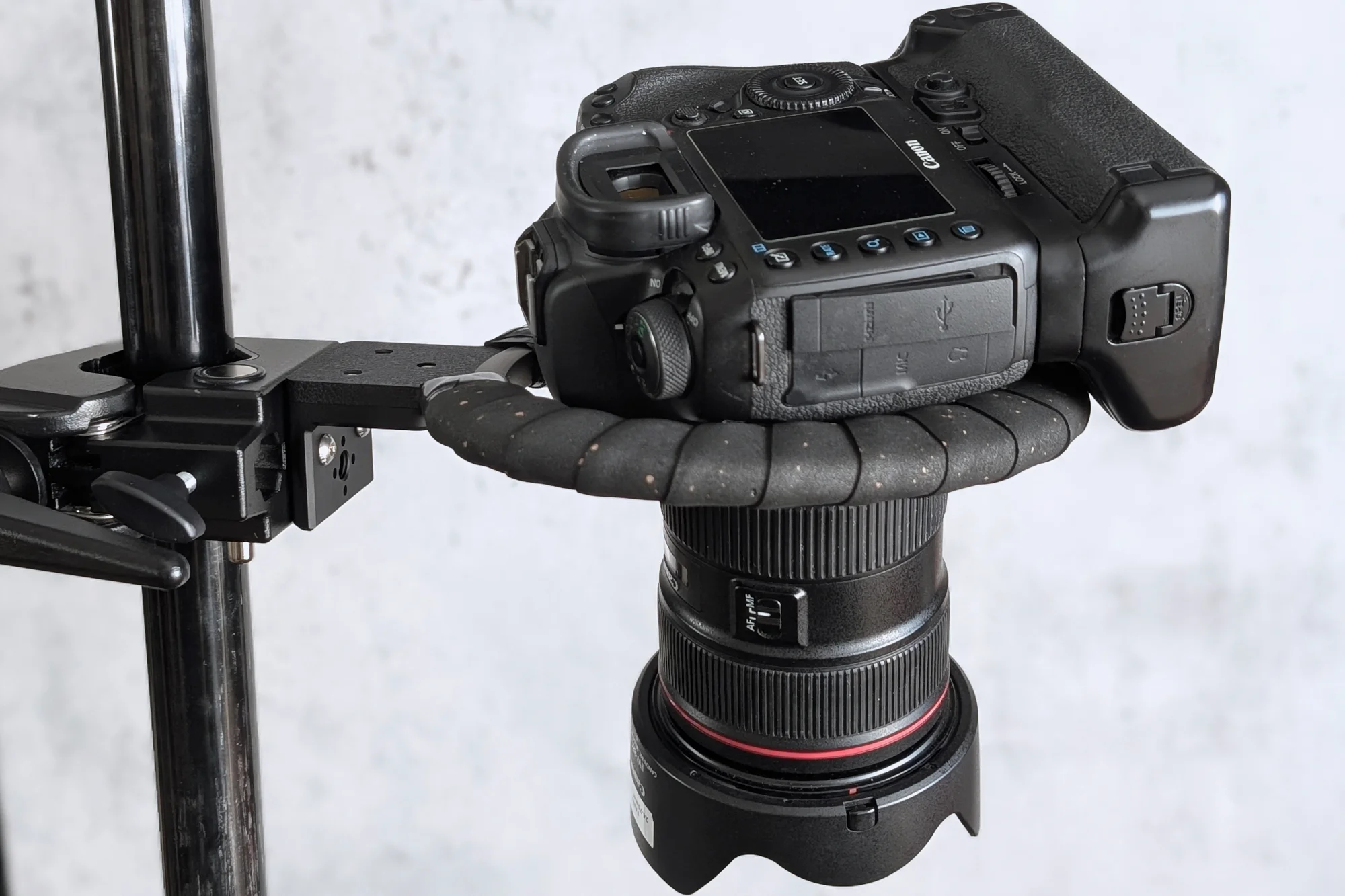 Faini Made Camera Hoop, machined aluminum camera holster ring, clamp mounted